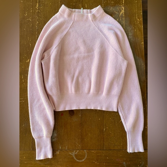 Free People Sweaters - Free people crop sweater